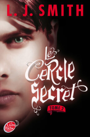 Résumé de Le cercle secret, tome 2 : Captive