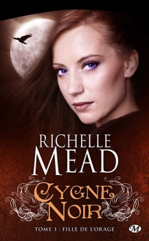Résumé de Cygne noir, tome 1 : Fille de l'orage