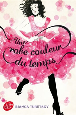 Résumé de Une robe couleur du temps, tome 1