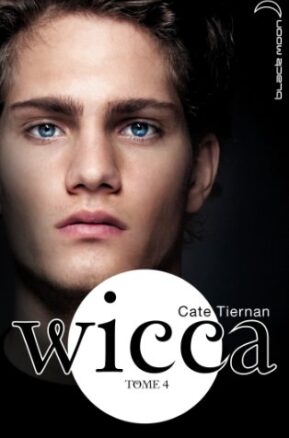 Résumé de Wicca, tome 4 : Retrouvailles