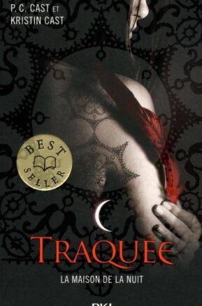 Résumé de La maison de la nuit, tome 05 : Traquée